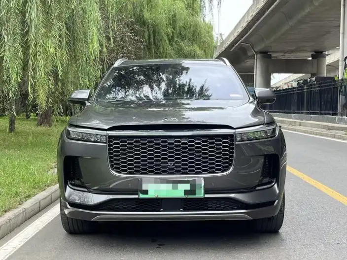 Li Auto ONE 2021 Model Extended Range 6 seat Edition – фото 2