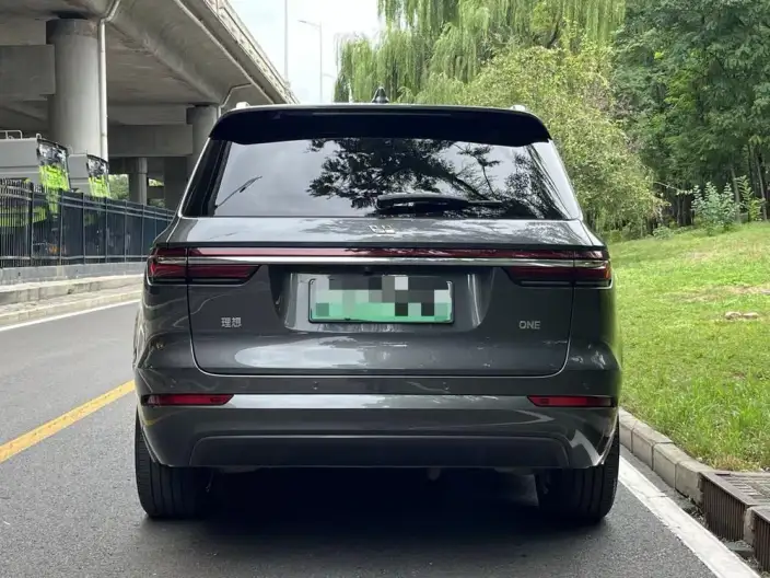 Li Auto ONE 2021 Model Extended Range 6 seat Edition – фото 5