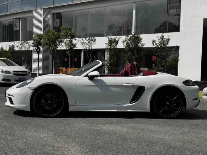 Porsche 718 2022 Model Boxster 2.0T – фото 4
