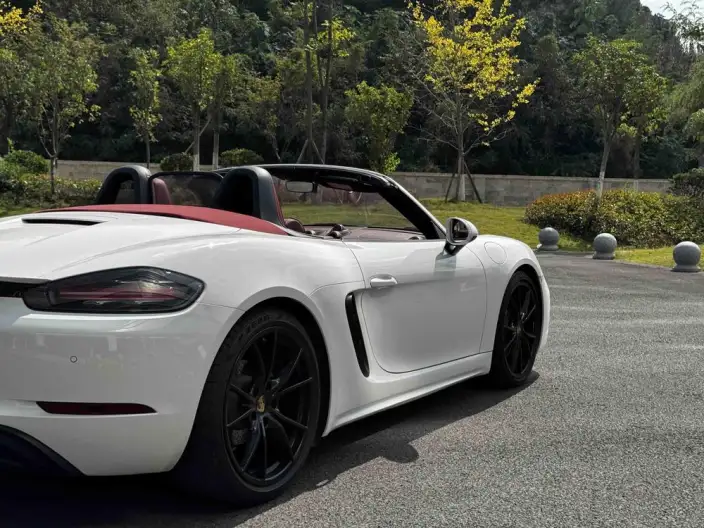 Porsche 718 2022 Model Boxster 2.0T – фото 9