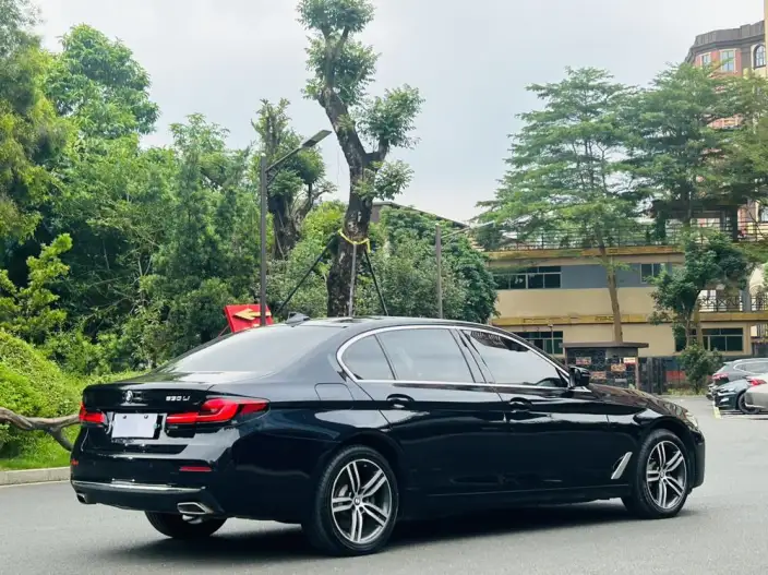 BMW 5 Series 2023 Model 530Li Leading Model Luxury Set – фото 7