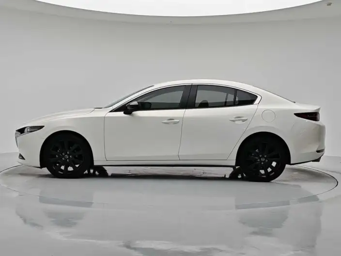 Mazda3 Axela 2023 Model 2.0L Automatic Zhi Shine Edition – фото 4