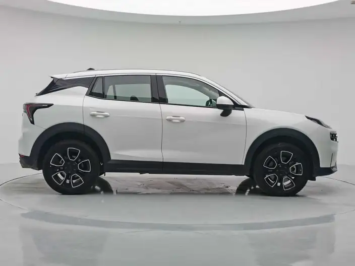 Lynk & Co 06 2020 Model 1.5T Model Plus – фото 8