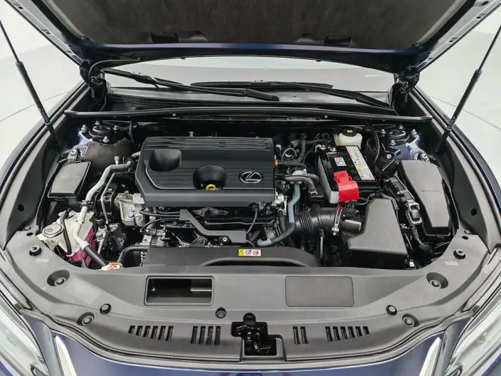 Lexus ES 2025 Model 200 Premium – фото 10