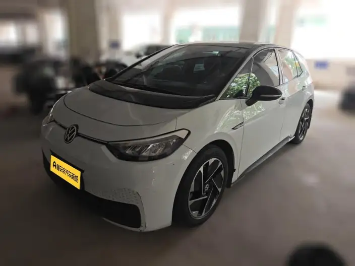 Volkswagen ID.3 2023 Model L Class Model Pure Smart Edition – фото 1