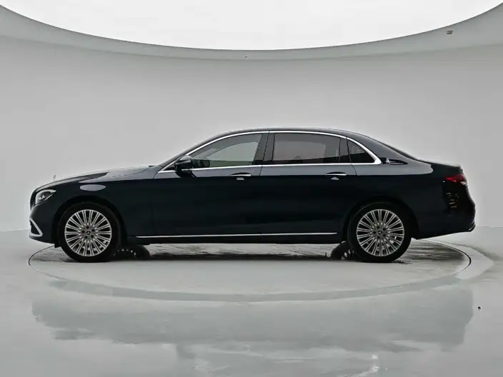 Mercedes-Benz E-Class 2023 Model Facelift E 300 L Luxury Model sedan – фото 4