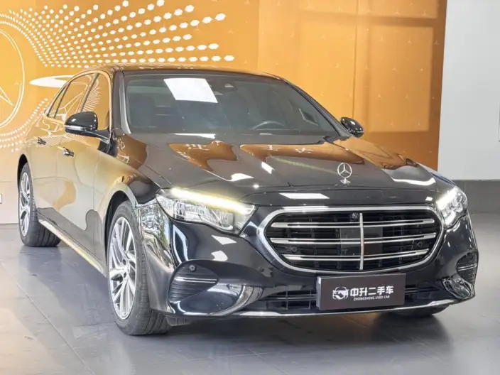 Mercedes-Benz E-Class 2024 Model E 300 L Fashion Model sedan – фото 3