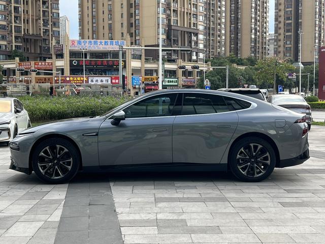 XPeng P7 Модель 2020 года Rear Drive Long Battery Li f e Pro Zhixing Edition – фото 3