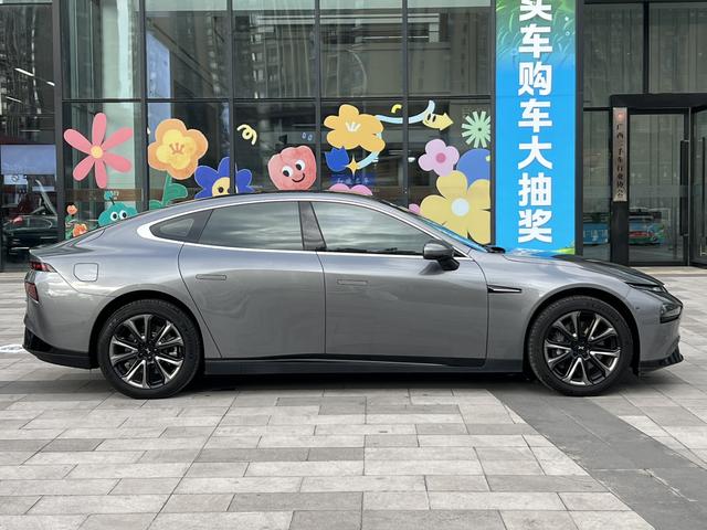 XPeng P7 Модель 2020 года Rear Drive Long Battery Li f e Pro Zhixing Edition – фото 6