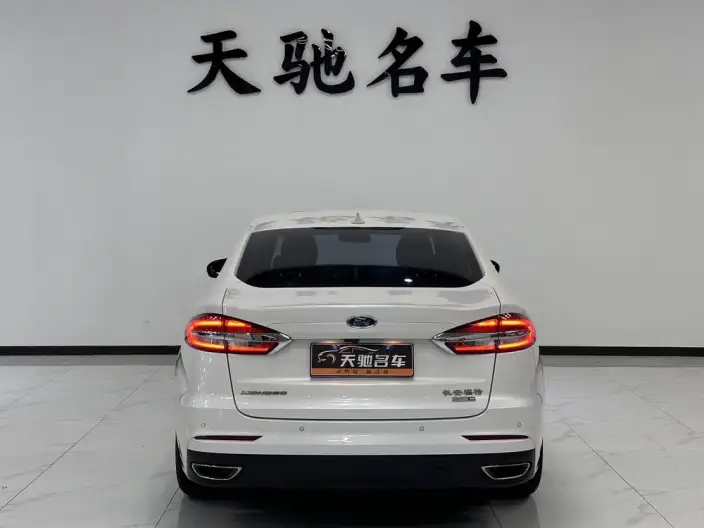 Ford Mondeo 2020 Model EcoBoost 180 Fashion Model – фото 3