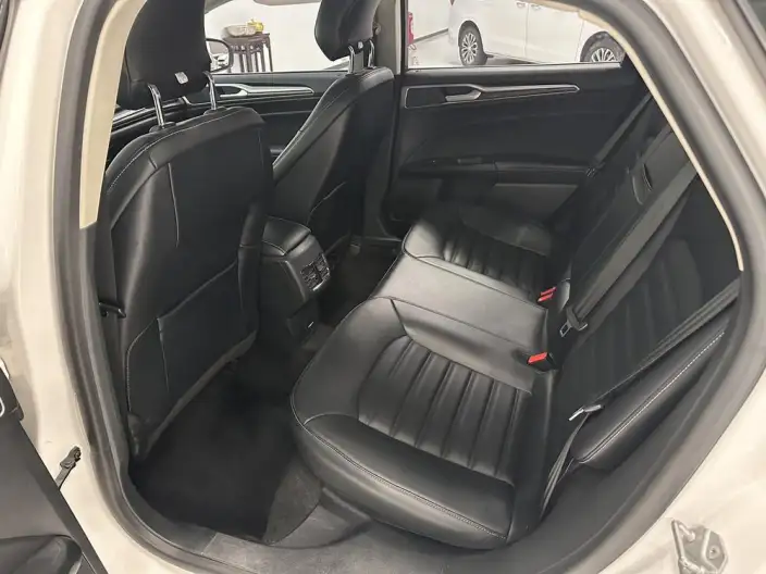 Ford Mondeo 2020 Model EcoBoost 180 Fashion Model – фото 9