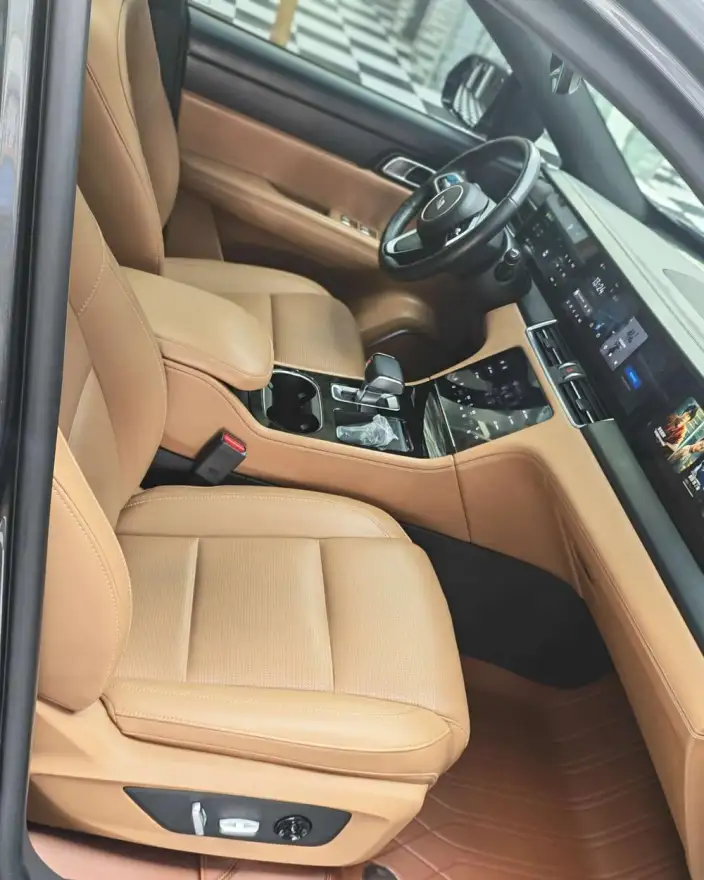 Li Auto ONE 2021 Model Extended Range 6 seat Edition – фото 9