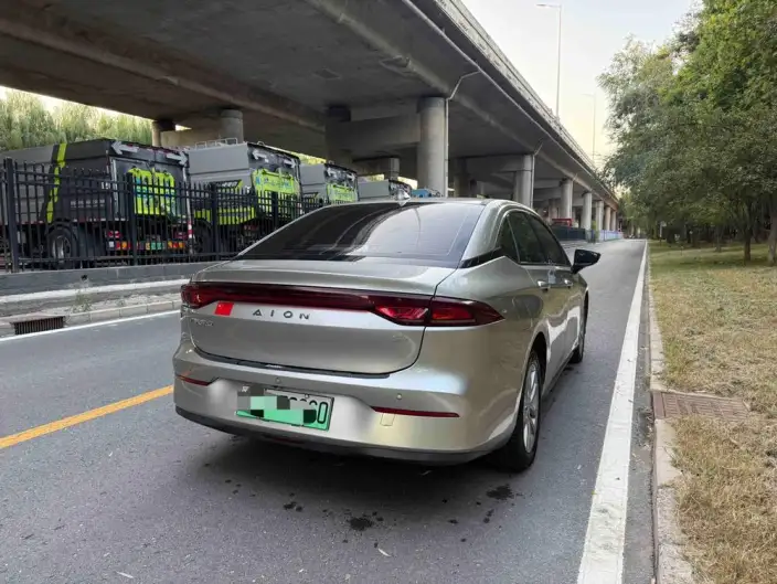 AION S 2023 Model Mei 580 – фото 6