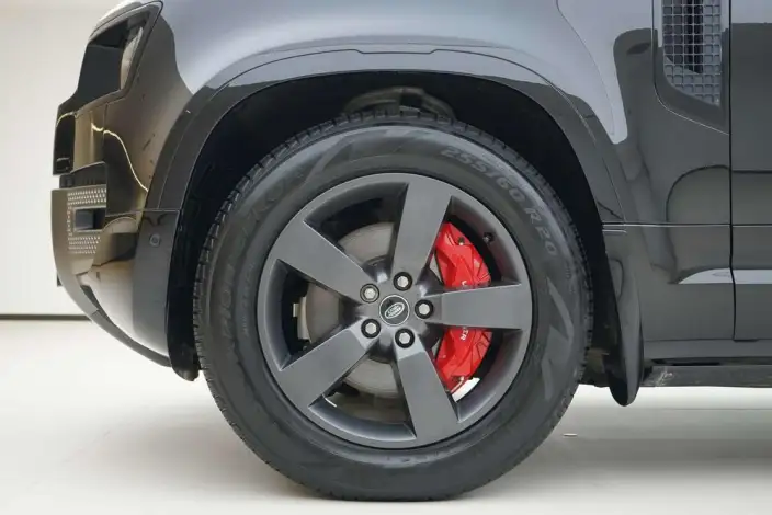 Land Rover Defender 2024 Model 110 3.0T P400 X-Dynamic HSE – фото 7