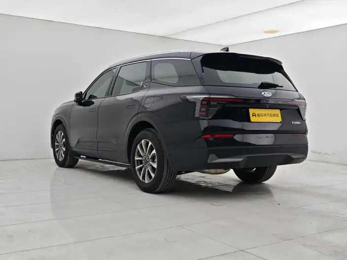 Ford Edge 2026 Model Ford Edge L 2.0T EcoBoost 2WD VII seat Luxury Model – фото 5