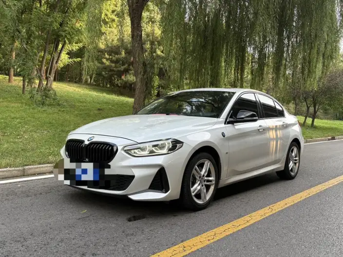 BMW 1 Series 2021 Model 120i M Sports Night Edition – фото 1