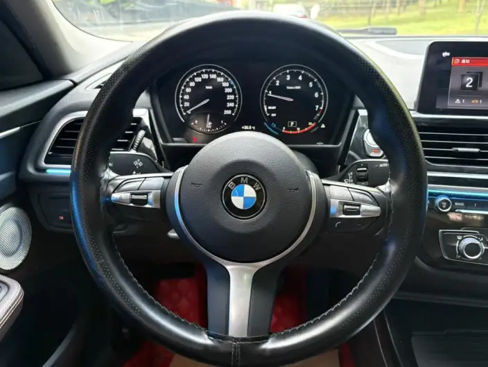 BMW 1 Series 2021 Model 120i M Sports Night Edition – фото 8