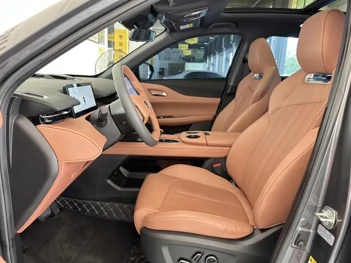 Changan UNI-Z 2025 Model 1.5T DCT Noble Model – фото 8