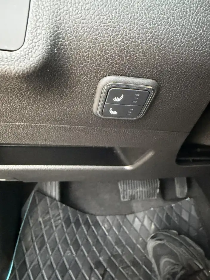 Chevrolet Corolla 2022 Model 320 Automatic Yuexiang Edition – фото 9