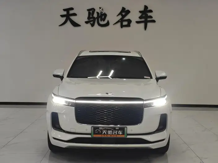 Li Auto ONE 2021 Model Extended Range 6 seat Edition – фото 2