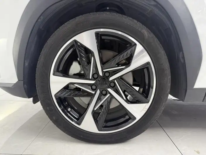 Geely Galaxy L7 2023 Model 1.5T DHT 115km Galaxy – фото 5