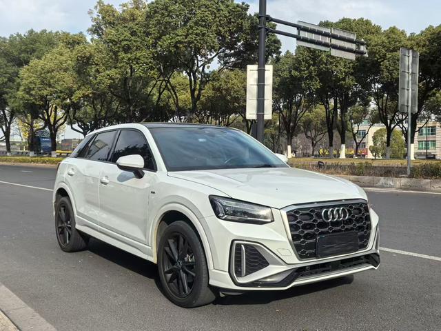 Audi Q2L 2021 35 TFSI Entry Dynamic – фото 3