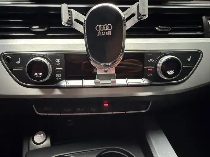 Audi A4 L 2020 Model 40 TFSI Luxury Dynamic Model – фото 6