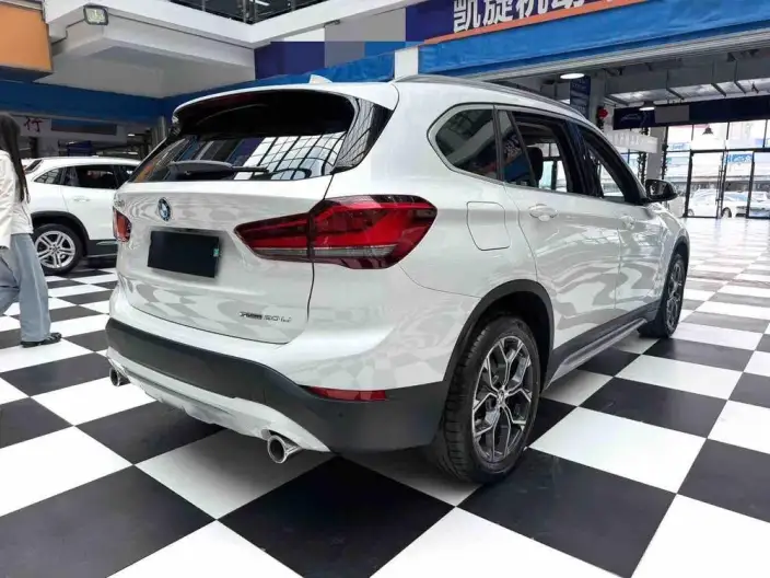 BMW X1 2022 Model sDrive20Li Exclusive Model – фото 6