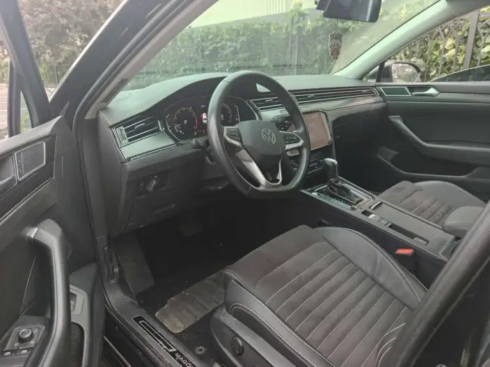 Volkswagen Magotan 2020 Model 330TSI DSG Luxury Model – фото 8