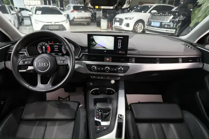 Audi A4 L 2022 Model 40 TFSI Fashion Dynamic Model – фото 9