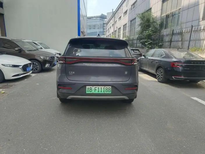 BYD Tang DM 2022 Model DM-i 252KM Exclusive Model – фото 5