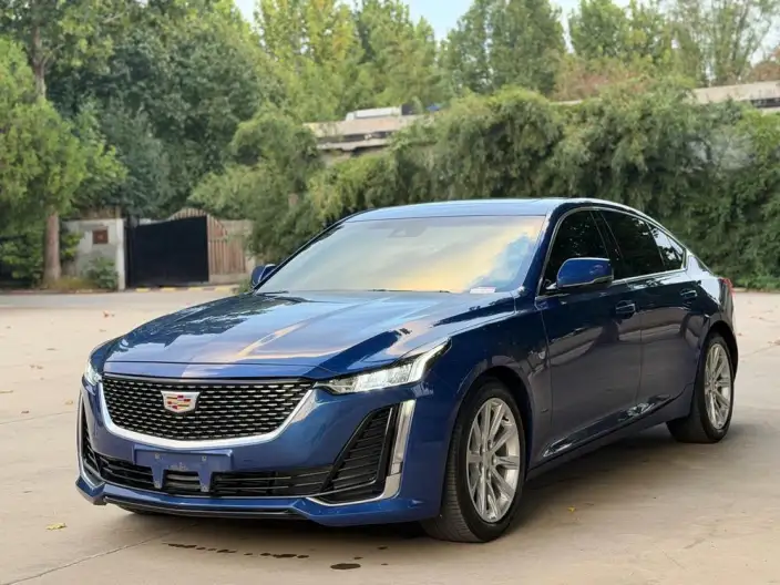 Cadillac CT5 2020 Model 28T Fashion Model – фото 1