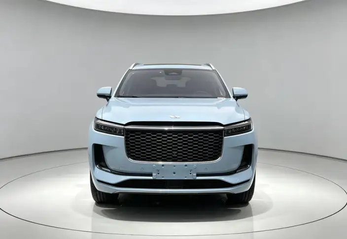 Li Auto ONE 2020 Model Extended Range 6 seat Edition – фото 2