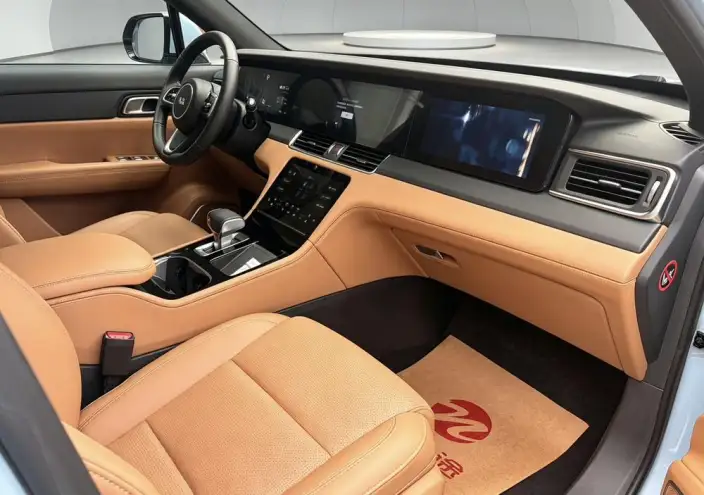 Li Auto ONE 2020 Model Extended Range 6 seat Edition – фото 7