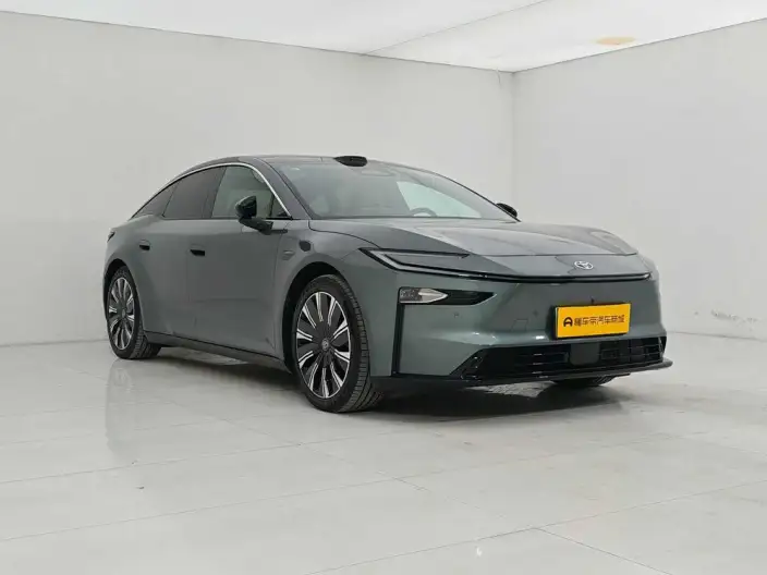 Toyota bZ7 2026 Model 710 Ultra LiDAR Edition – фото 3