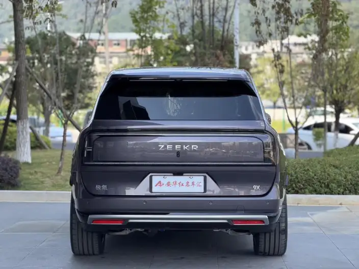 ZEEKR 9X 2025 Model Hyper Edition 70kWh VI seat – фото 3