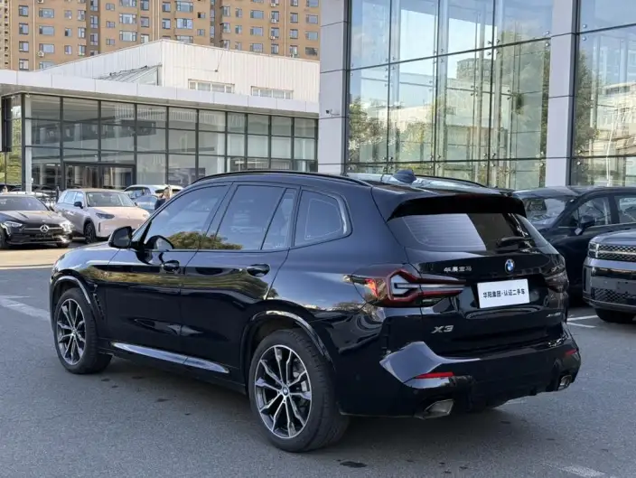 BMW X3 2023 Model xDrive30i Leading Model M Night Set – фото 4