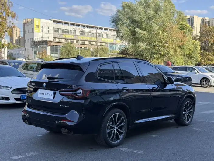 BMW X3 2023 Model xDrive30i Leading Model M Night Set – фото 6