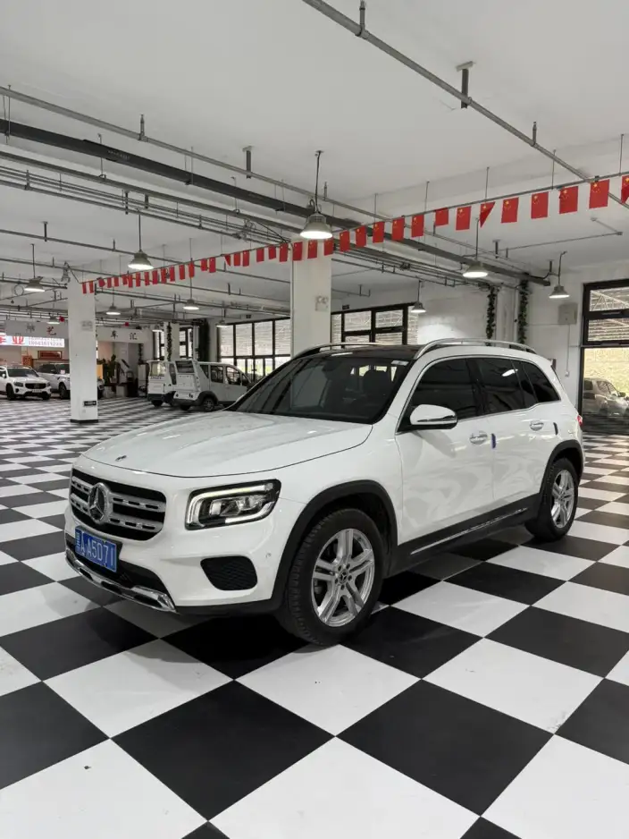 Mercedes-Benz GLB 2021 Model GLB 200 Dynamic Model – фото 1