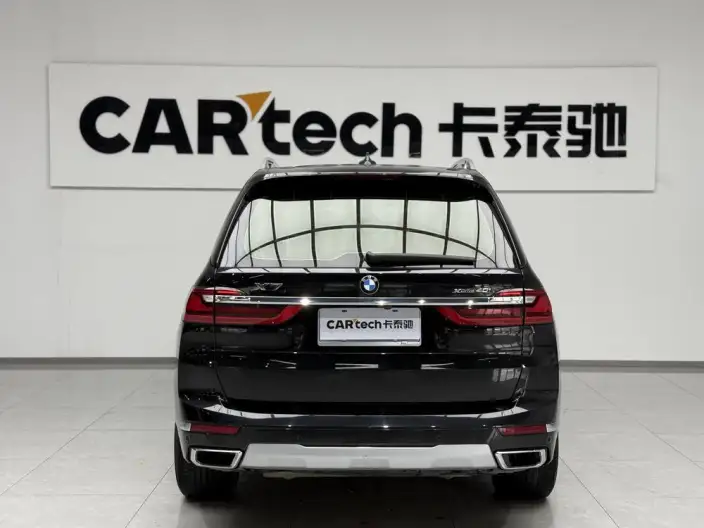 BMW X7 2021 Model xDrive40i Leading Model Luxury Set – фото 4