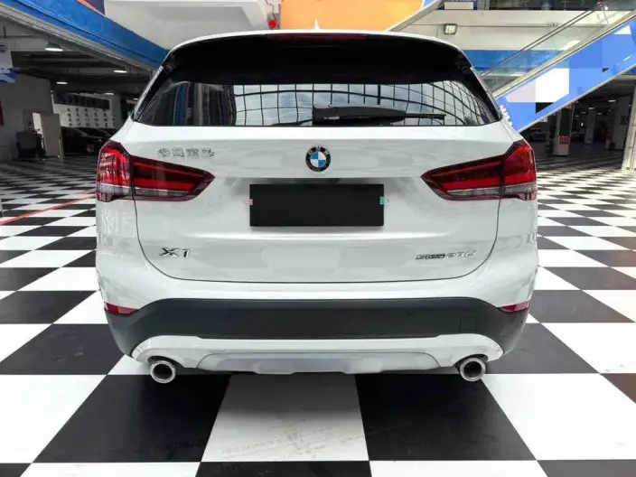 BMW X1 2022 Model sDrive20Li Fashion Model – фото 5