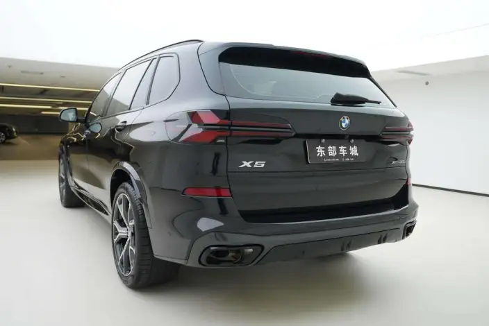 BMW X5 2025 Model xDrive30Li Exclusive Model M Sports Night Set – фото 4