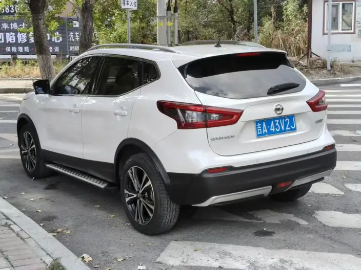 Nissan Qashqai 2022 Model 2.0L XV Prem. Deluxe Edition – фото 4