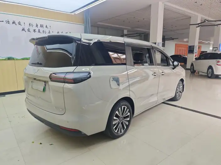 Xingguang 730 PHEV 2025 Model 125km Luxury Model – фото 6