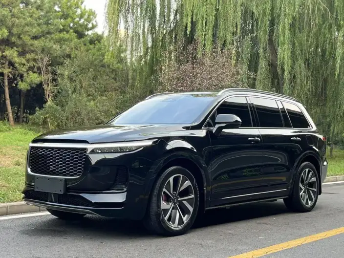Li Auto ONE 2021 Model Extended Range 6 seat Edition – фото 1
