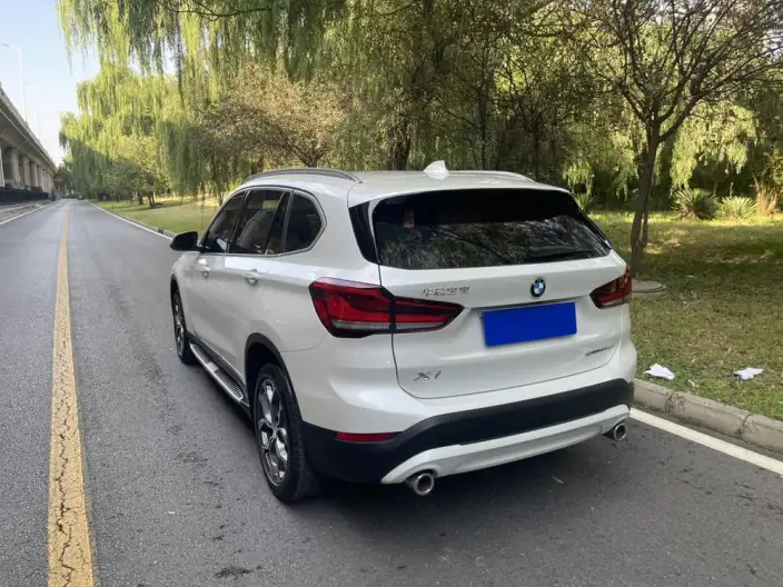 BMW X1 2021 Model sDrive25Li Leading Model – фото 5