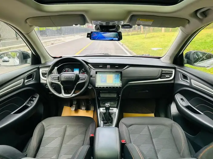 Roewe RX3 2021 Model PRO 1.6L Manual Flagship Model – фото 9