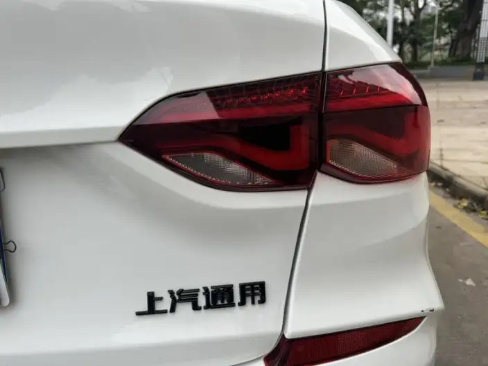 Chevrolet Corolla 2020 Model Mild Hybrid Redline 320T DCT Joy Edition – фото 9