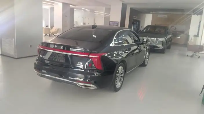 Hongqi H5 2023 Model 2.0T Automatic Flag Enjoy Edition – фото 6