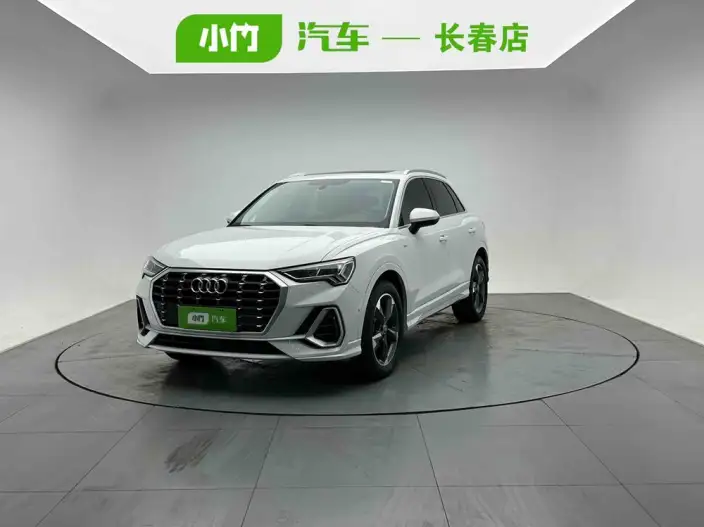 AUDI Q3 2022 Model 35 TFSI Fashion Dynamic Model – фото 1
